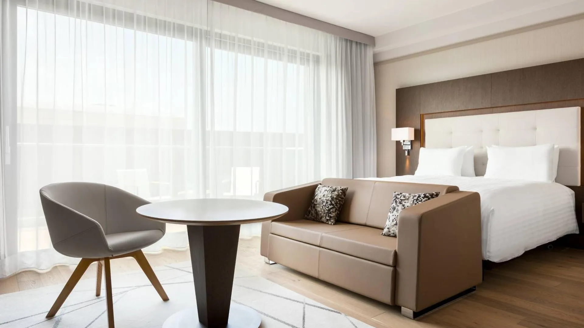 Ac Hotel By Marriott Breslavia Polonia