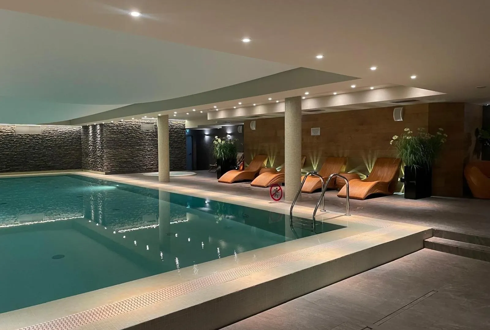 Ac Hotel By Marriott Wrocław