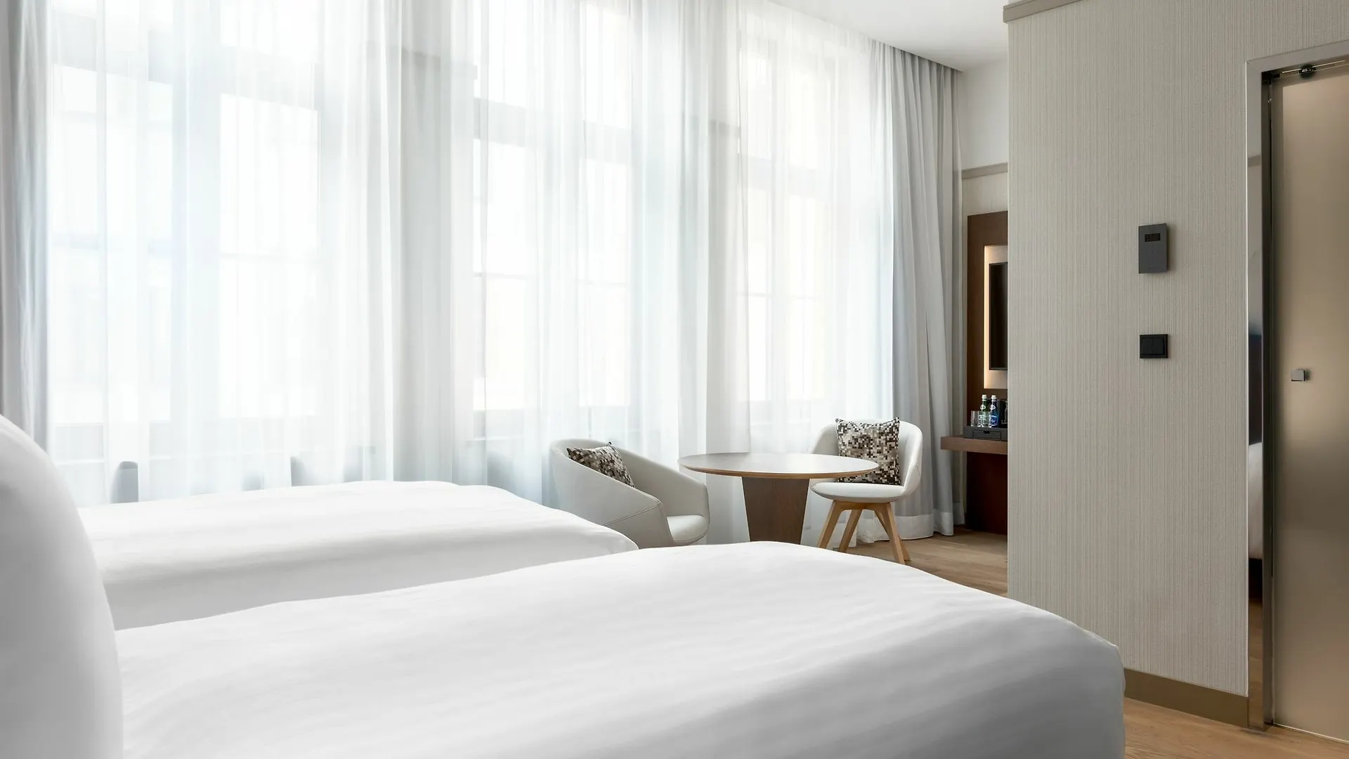 Ac Hotel By Marriott Wrocław